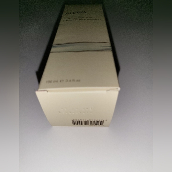 AHAVA Purifying Mud Mask - Picture 3 of 10